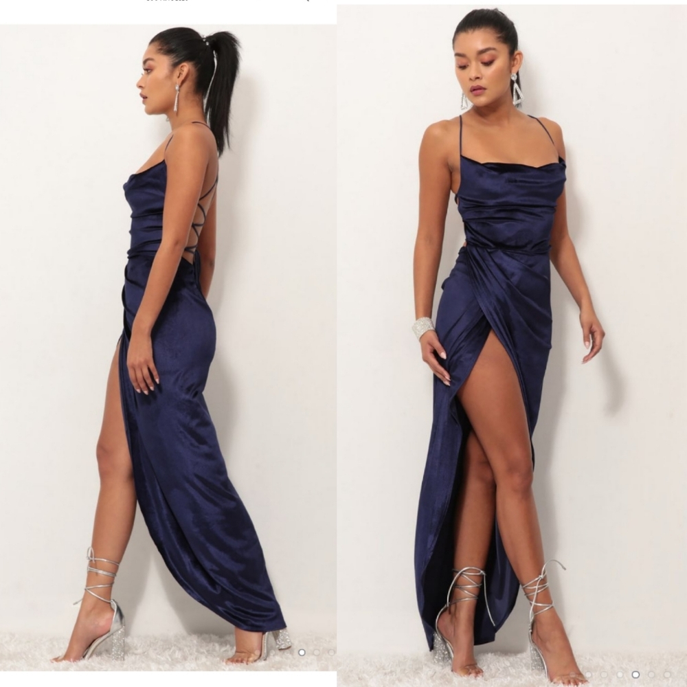 Lucy in The Sky Lovely Velvet Luxe Maxi Dress in Navy Blue Size XS